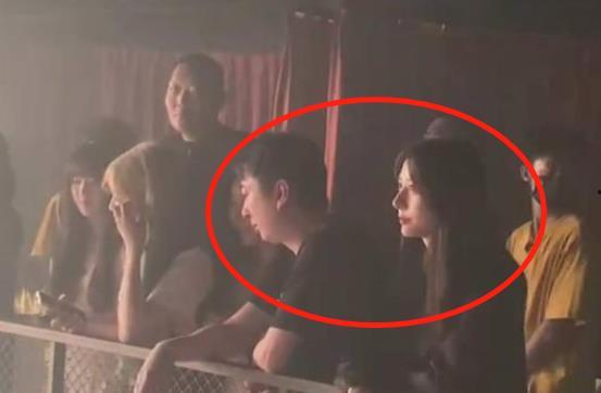 伦敦吃瓜网红是哪里人呀,他/她究竟来自何方？  第3张